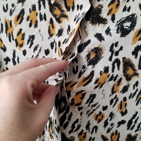 & Other Stories Leopard Print Silk Blouse Size 4 - Picture 6 of 8